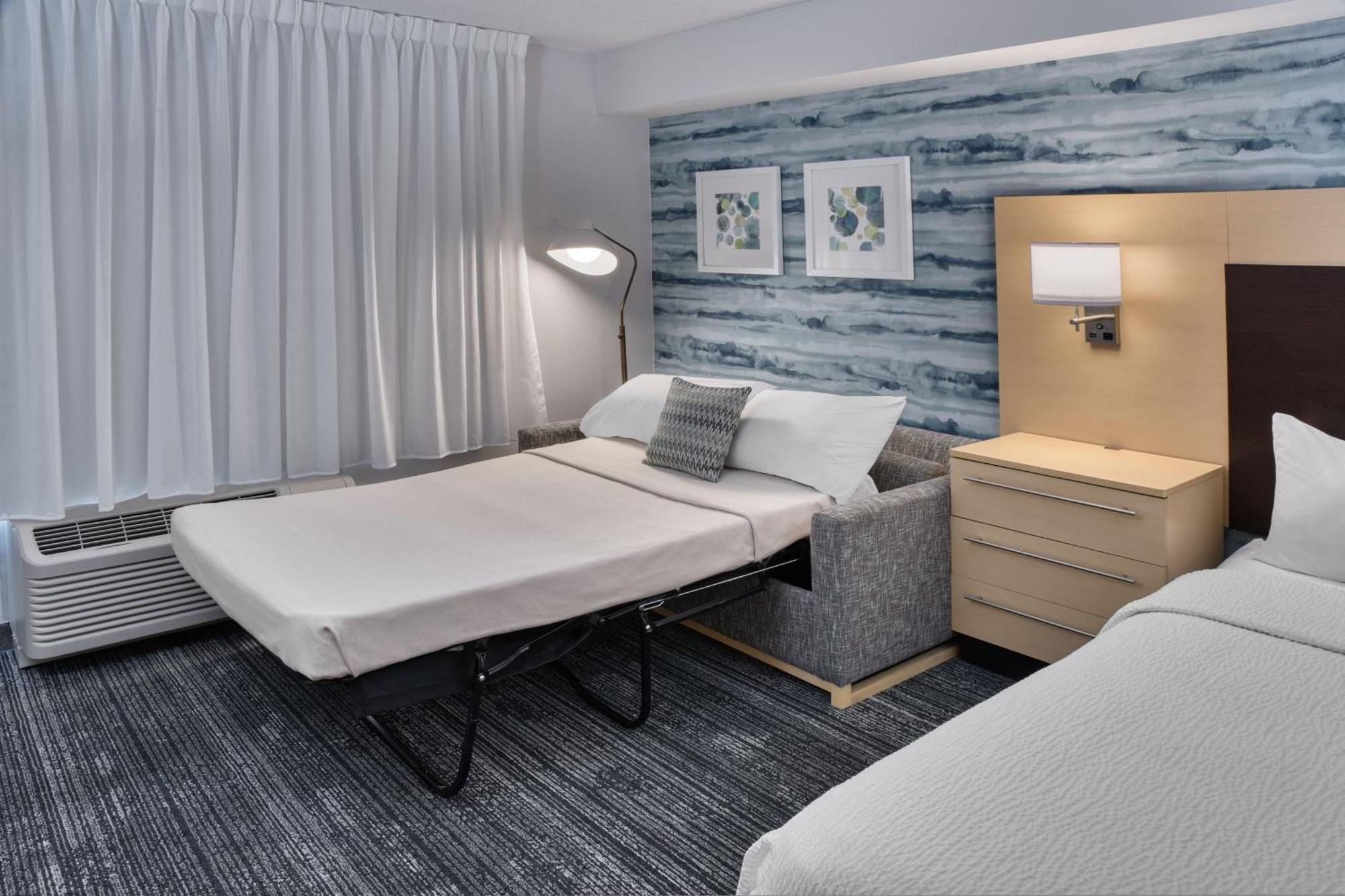 Towneplace Suites By Marriott Sudbury Exterior photo