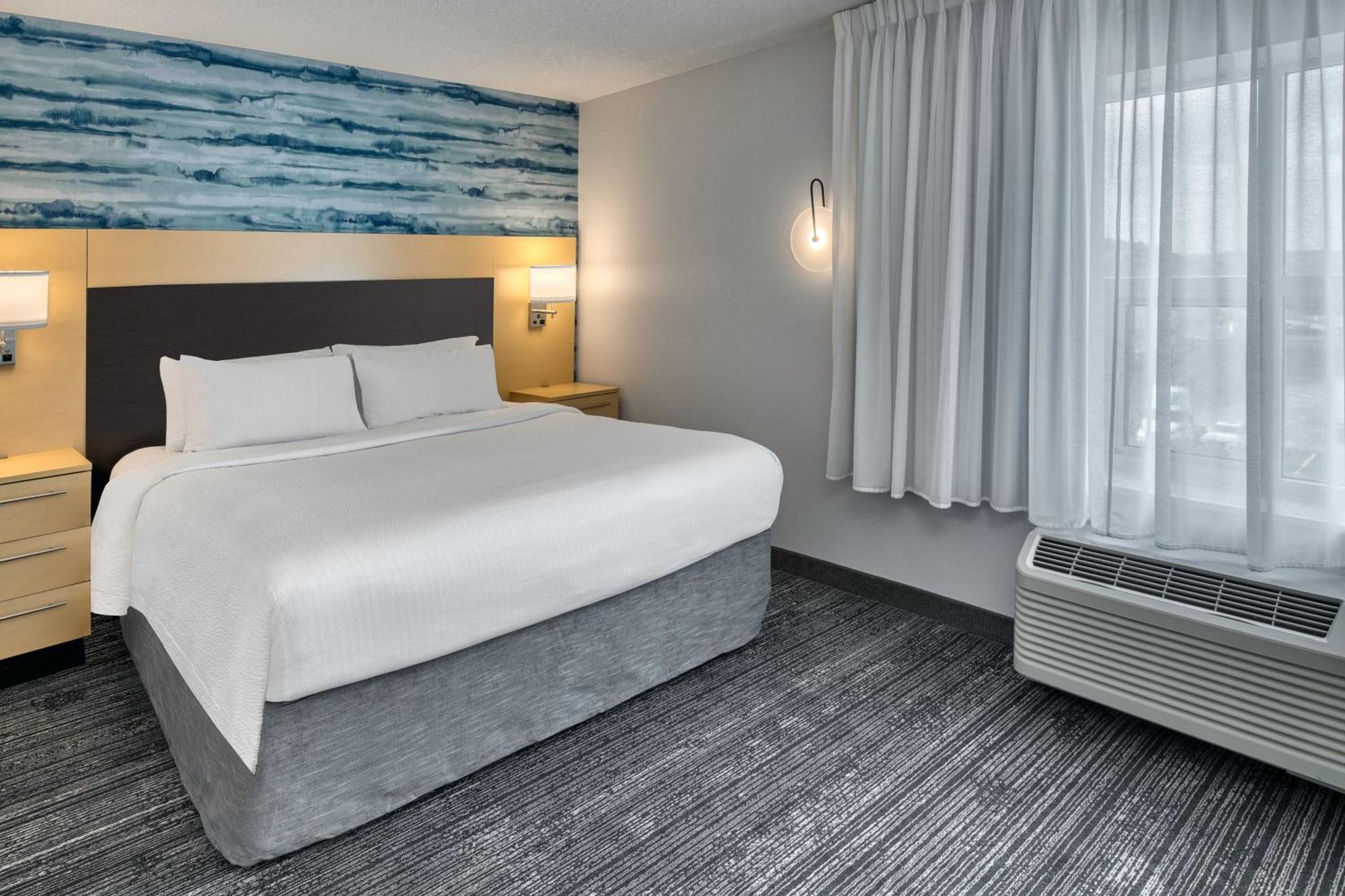 Towneplace Suites By Marriott Sudbury Exterior photo